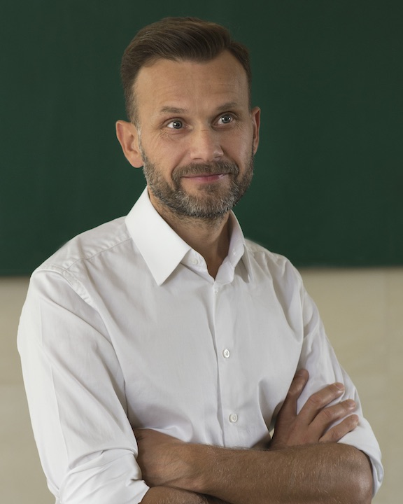 dr Jacek Brzozowski
